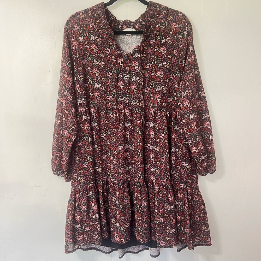 American Eagle Dark Ditzy Floral Tiered Boho Grunge Babydoll Mini Dress Size M